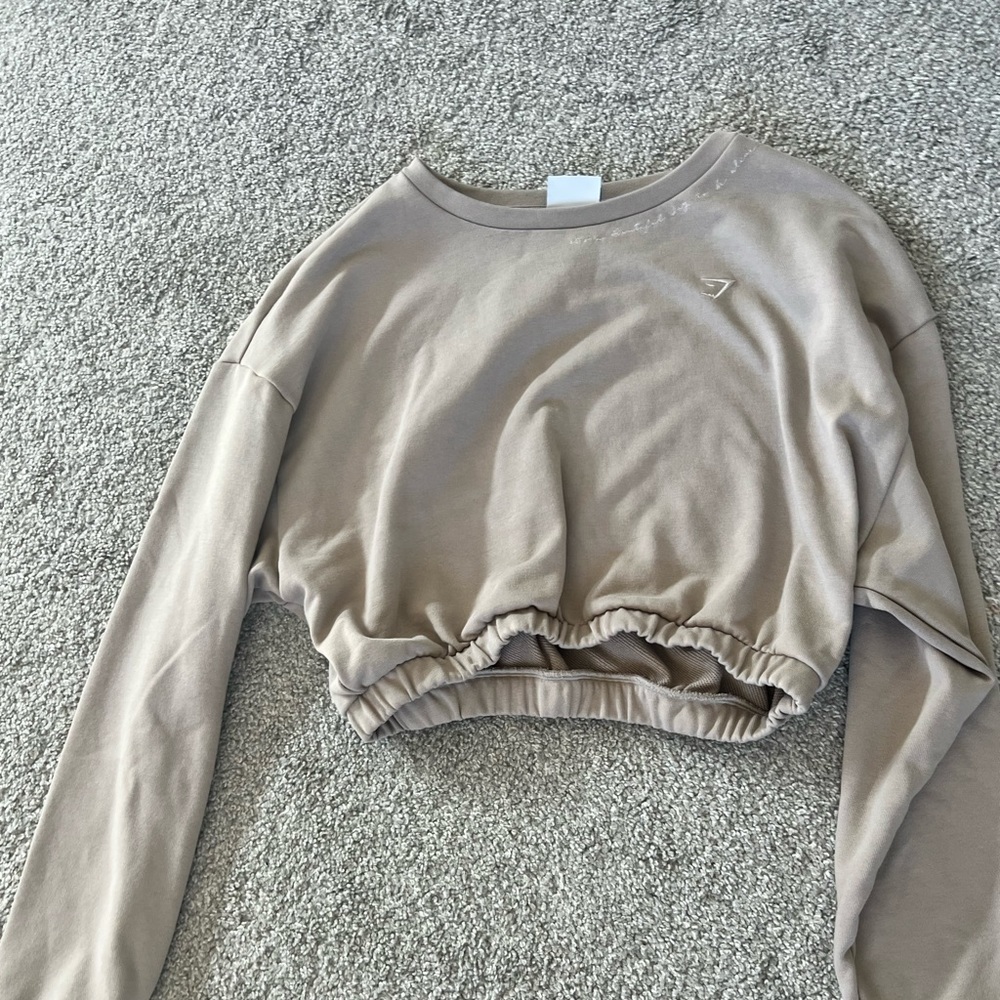 Gymshark crop sweatshirt